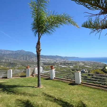 Villa Alcahuey Nerja